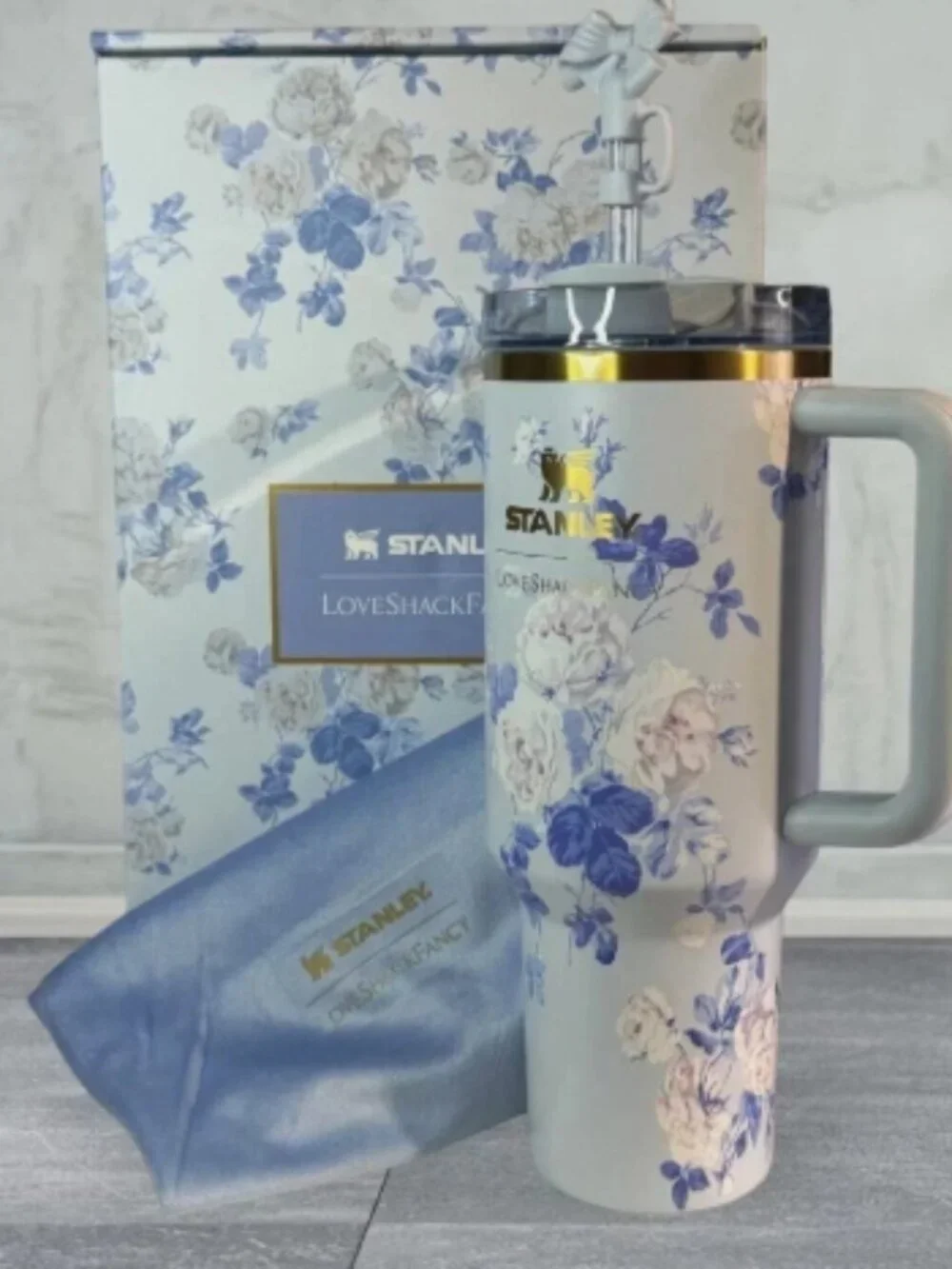 Stanley X Love Shack Fancy Tumbler 40oz Holiday Rosa Beaux Blue